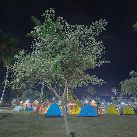 Beach Camp Lombok Sekotong Exterior photo